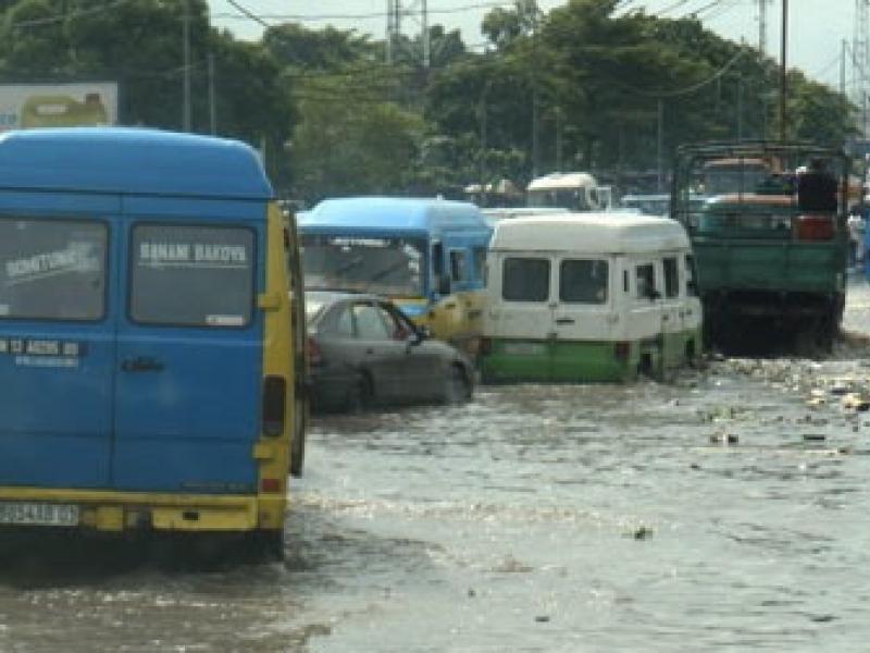 Les constructions anarchiques sont-elles à la base des inondations ? (Mbongwana)