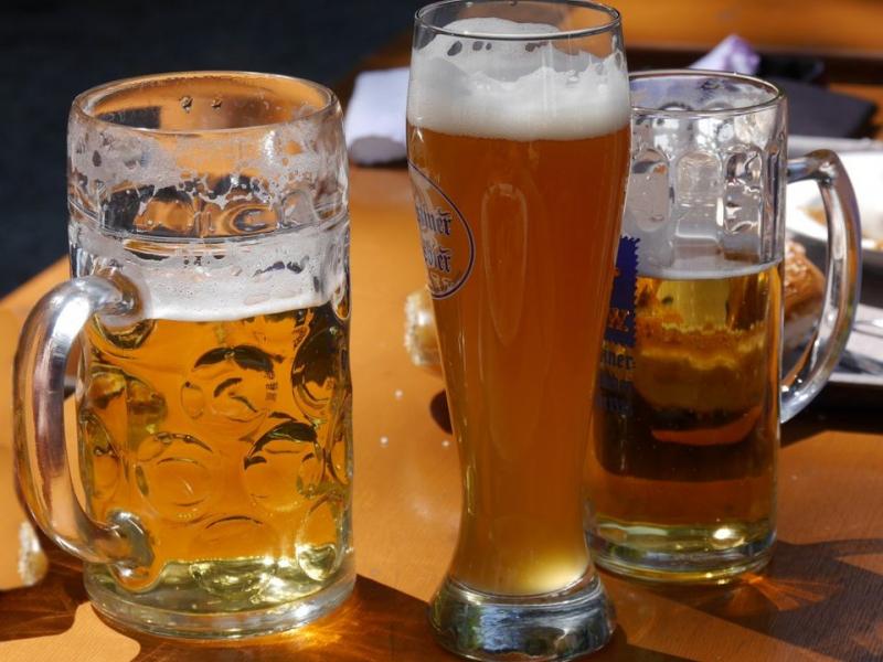 Faut-il boire de l'alcool avant une marche de protestation ? (Mbongwana)